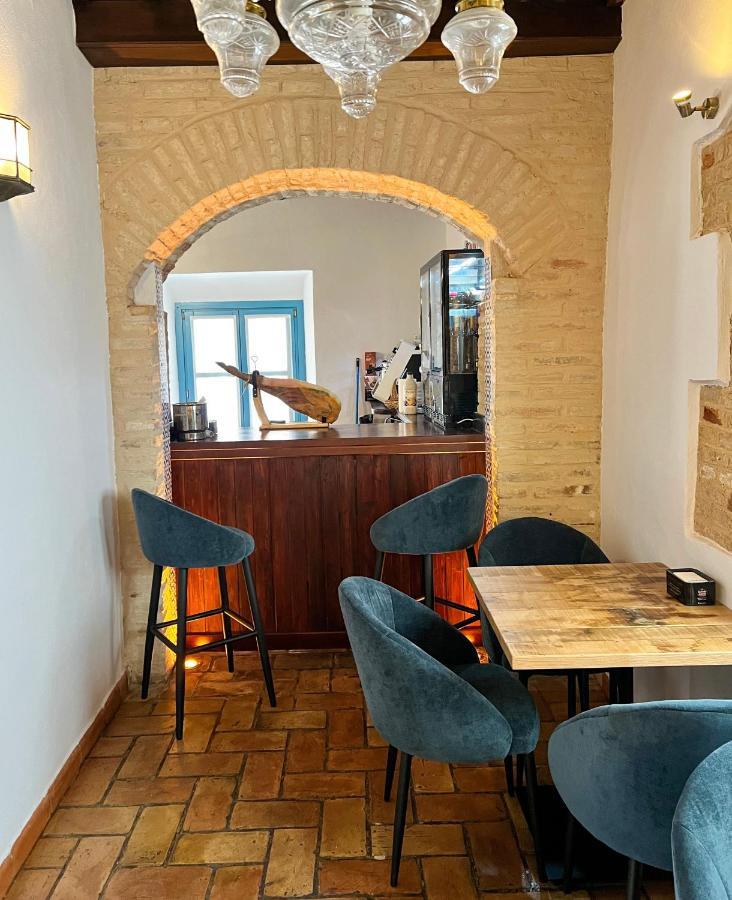 Hostal Servilia 卡莫纳 外观 照片