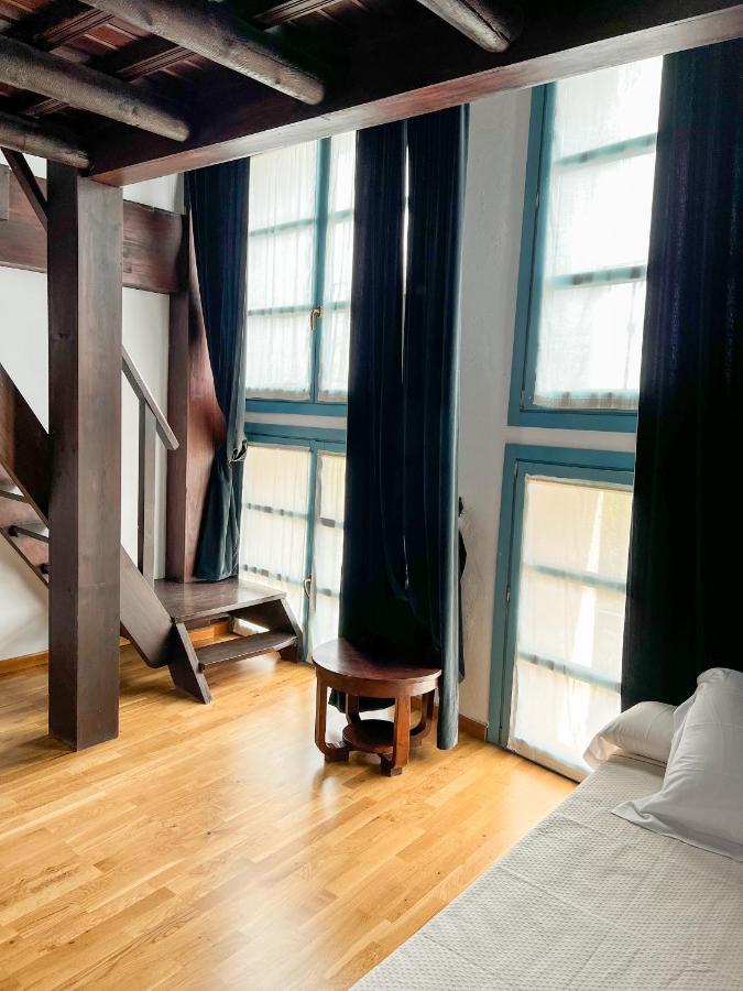 Hostal Servilia 卡莫纳 外观 照片